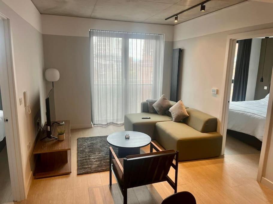 Luxury 2 Bedroom Apartment Manchester Esterno foto